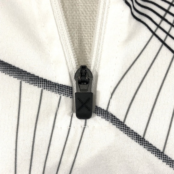 XERSION - WHITE & BLACK RUNNING JACKET / TOP GEOMETRIC PATTERN & REFLECTIVE-B11 - Picture 10 of 12